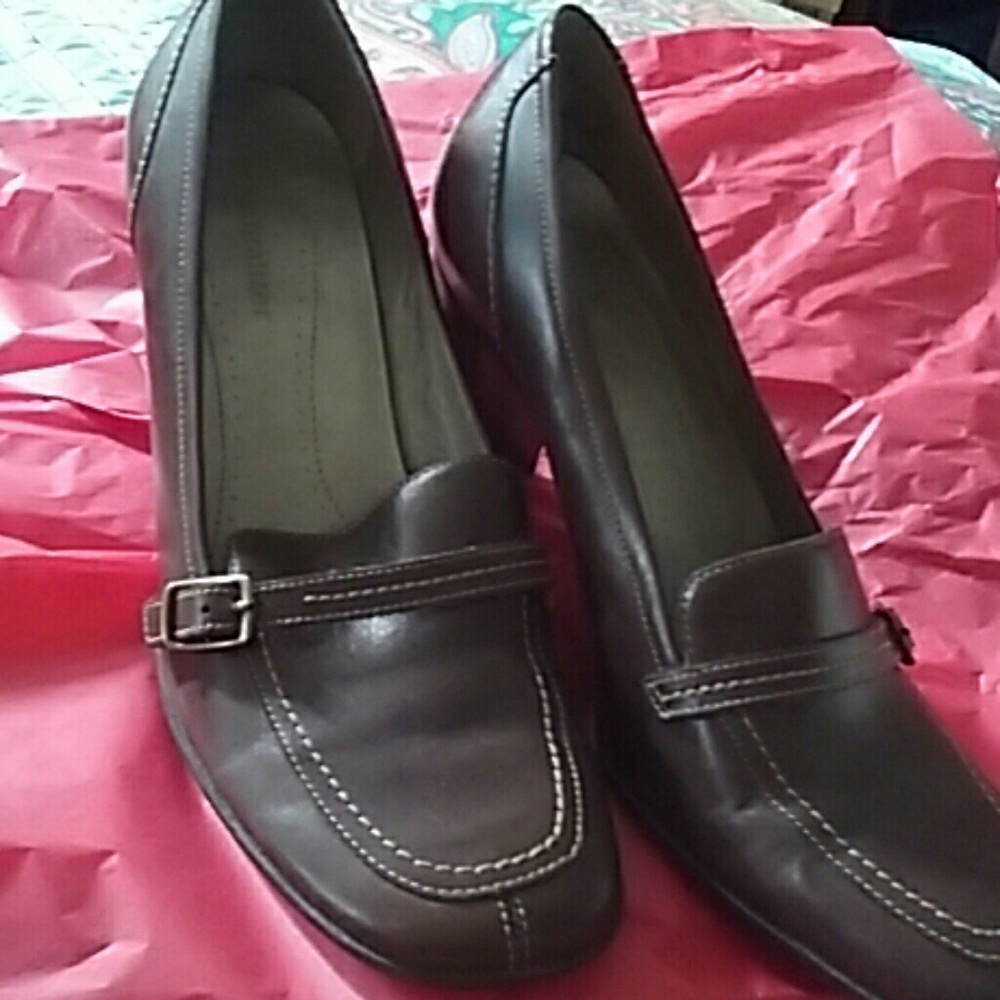 Loafer shoes